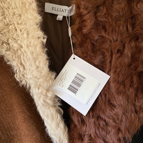 CLOSET CLOSING TODAY • LAST CHANCE✨NWT elliatt (revolve) rapallo jacket - Picture 10 of 10